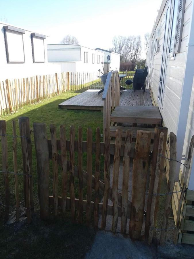 Luxe Vakantiechalet Met Omheinde Tuin Bredene 6Pers Esterno foto