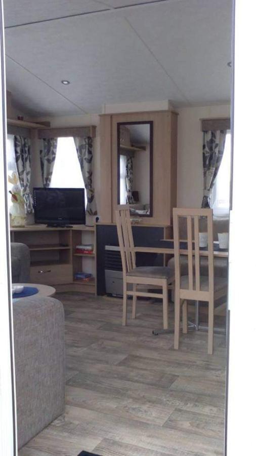 Luxe Vakantiechalet Met Omheinde Tuin Bredene 6Pers Esterno foto