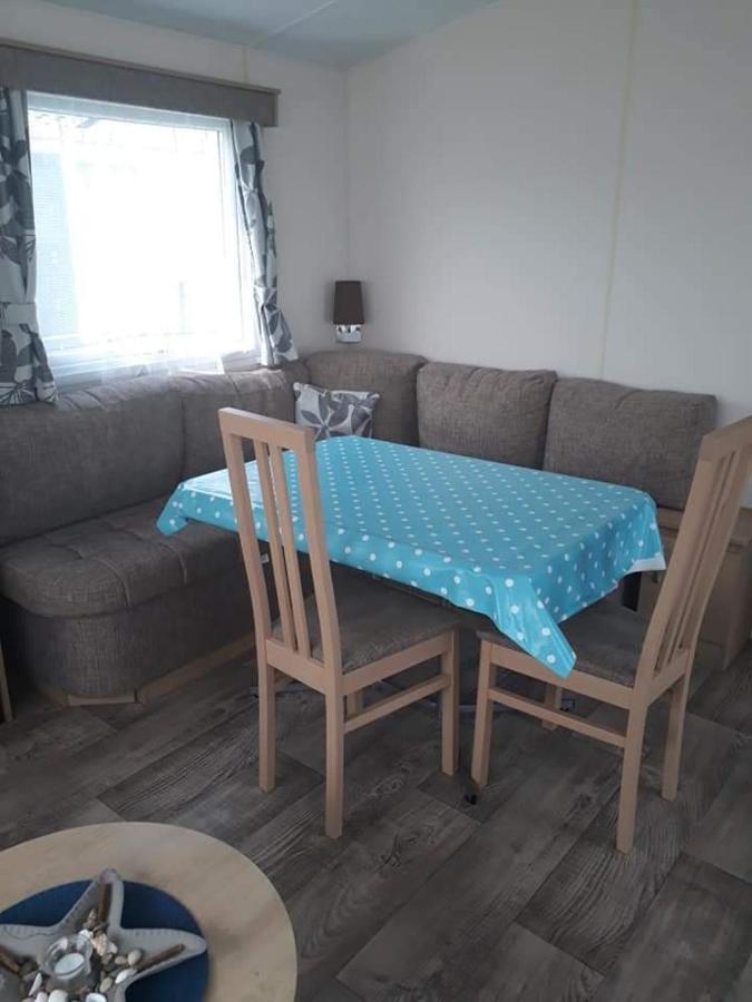 Luxe Vakantiechalet Met Omheinde Tuin Bredene 6Pers Esterno foto